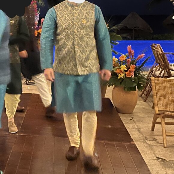 Mohanlal Sons Kurta set with vest and pants - Picture 3 of 13